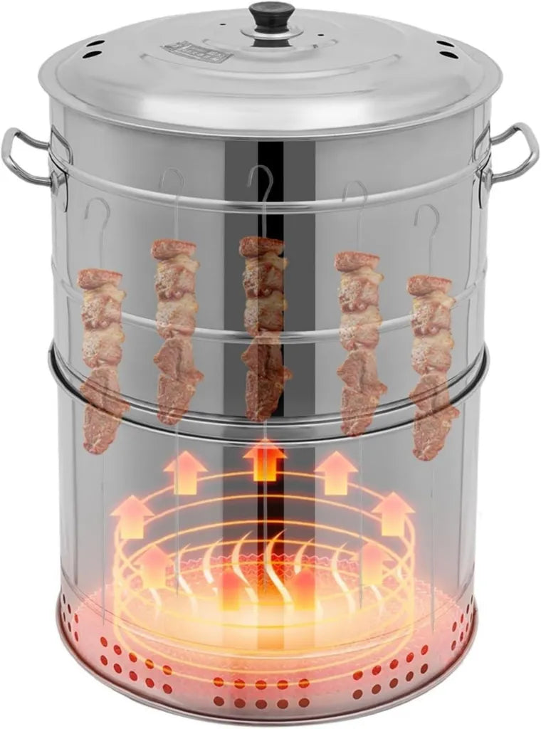 Kompakter Holzkohlegrill mit Edelstahlspießen für Outdoor-Kochen